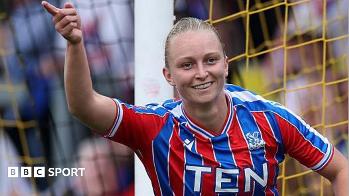 A atacante galesa Elise Hughes deixa o Crystal Palace promovido