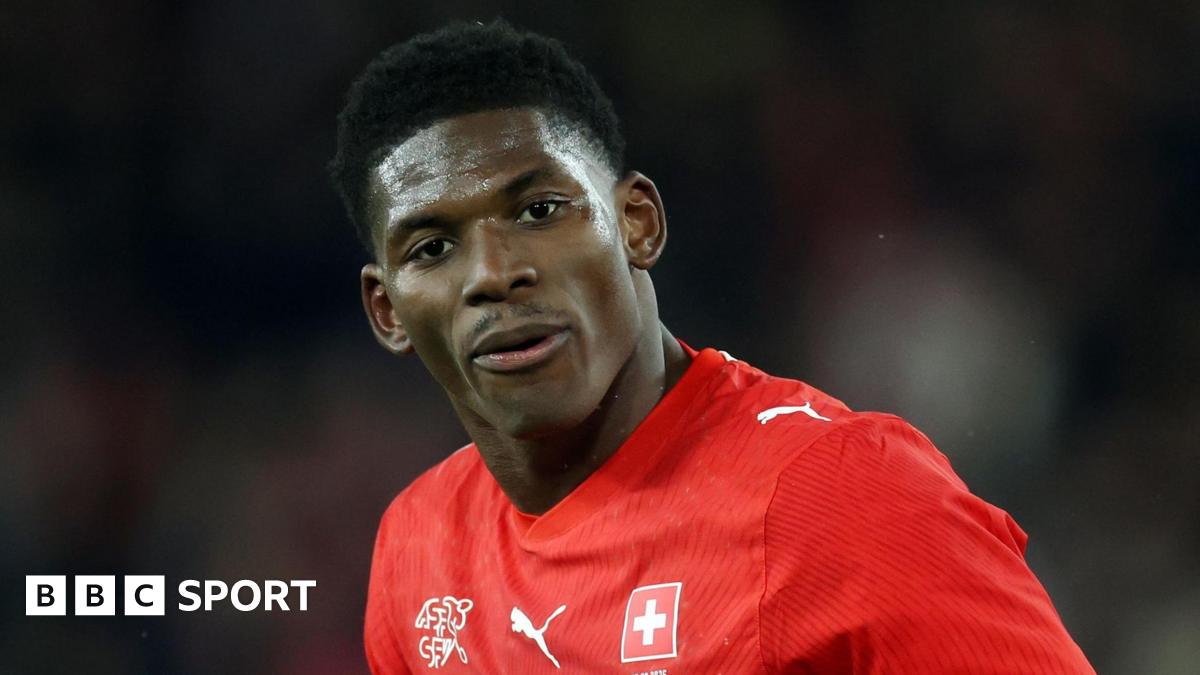 Copa do Mundo de 2026: Breel Embolo, da Suíça, obteve aprovação para viajar aos EUA após atraso