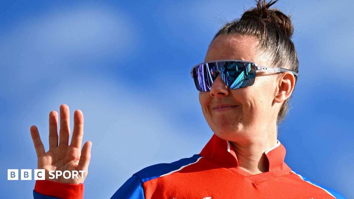 Copa do Mundo Feminina T20: a ascensão de Linsey Smith ao número um do mundo