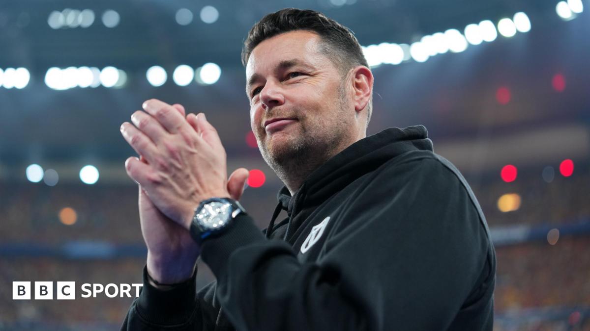 Pierre Sage: Crystal Palace conversa com o gerente do Lens