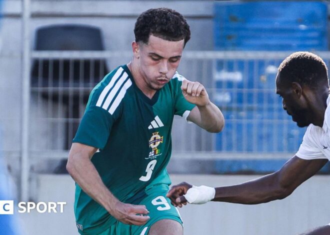 Kieran Morrison: adolescente do Liverpool ’empolgado’ depois de estrear na Irlanda do Norte