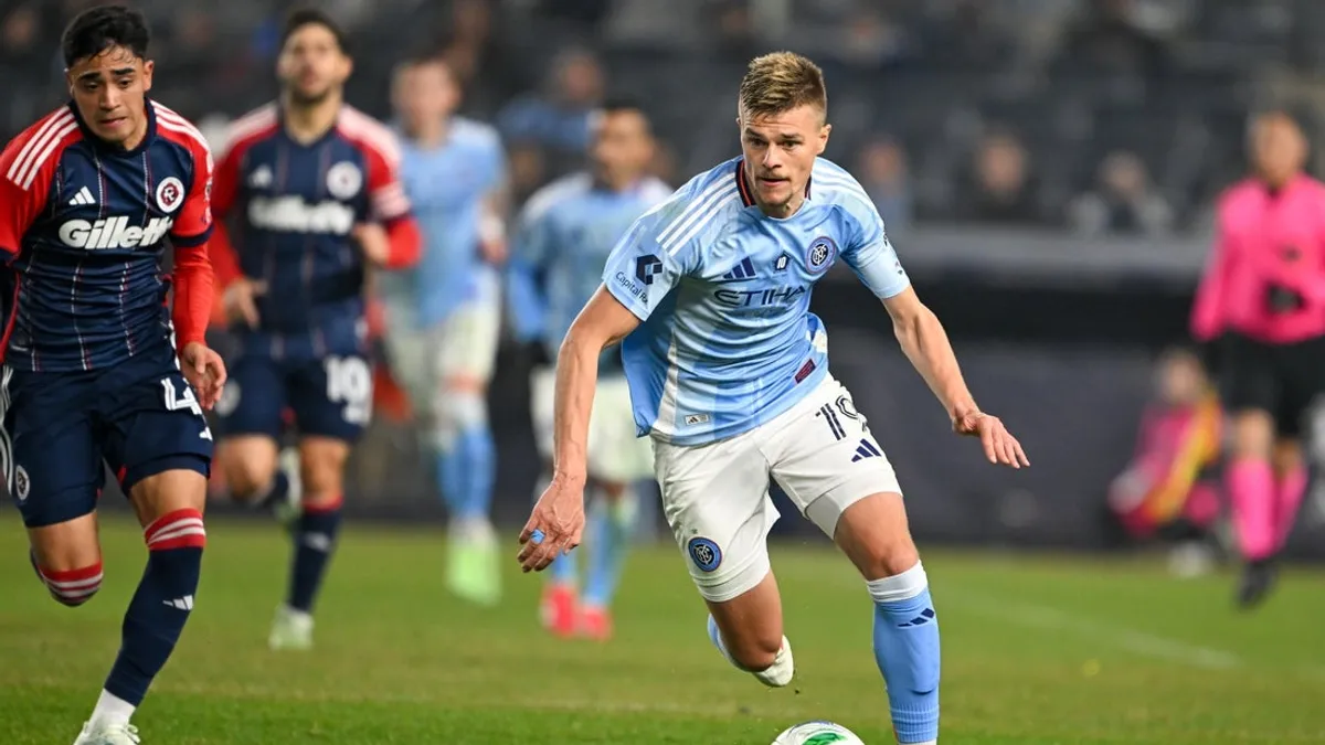 NYCFC anuncia saída de D Strahinja Tanasijevic