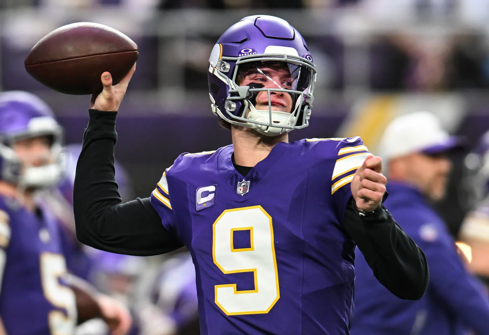 ‘Cara é um câncer’, ‘Pirralho mimado’: os fãs da NFL criticam o ‘intitulado’ JJ McCarthy por supostamente ‘se distanciar’ do time no treino dos Vikings