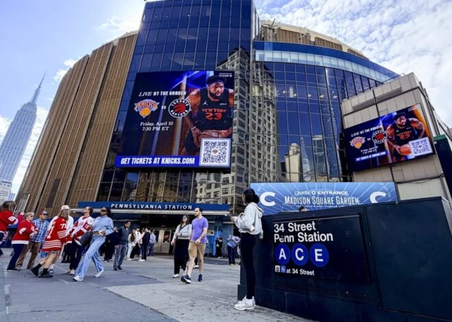 Policial agredido, 26 presos enquanto torcedores do Knicks comemoram em Nova York