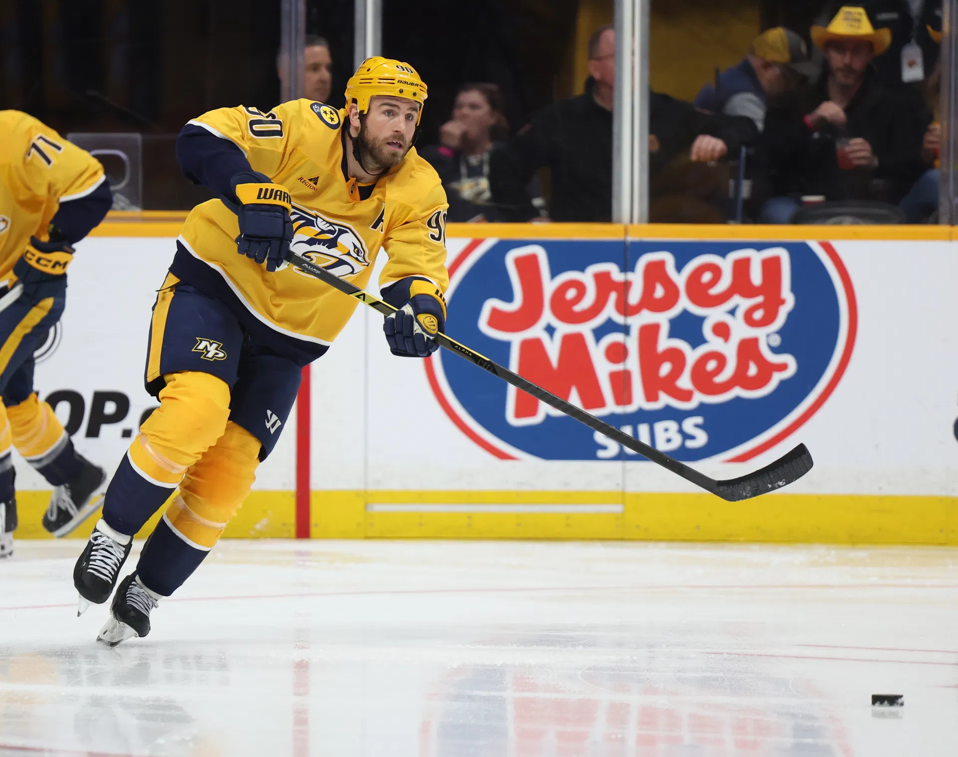Paul Bissonnette apoia Chris MacFarland para virar a maré no Nashville Predators: “Um dos melhores GMs”
