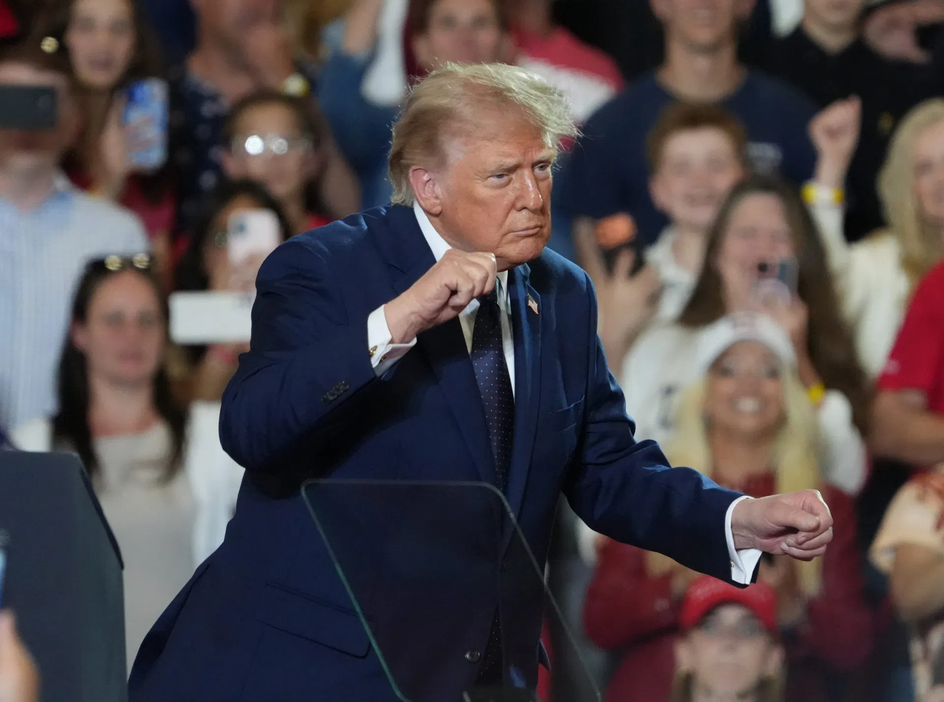 “Vou ter que pular o jogo 4”: analista da NBA reage após o término da sequência de vitórias de 46 dias do Knicks com a presença de Donald Trump