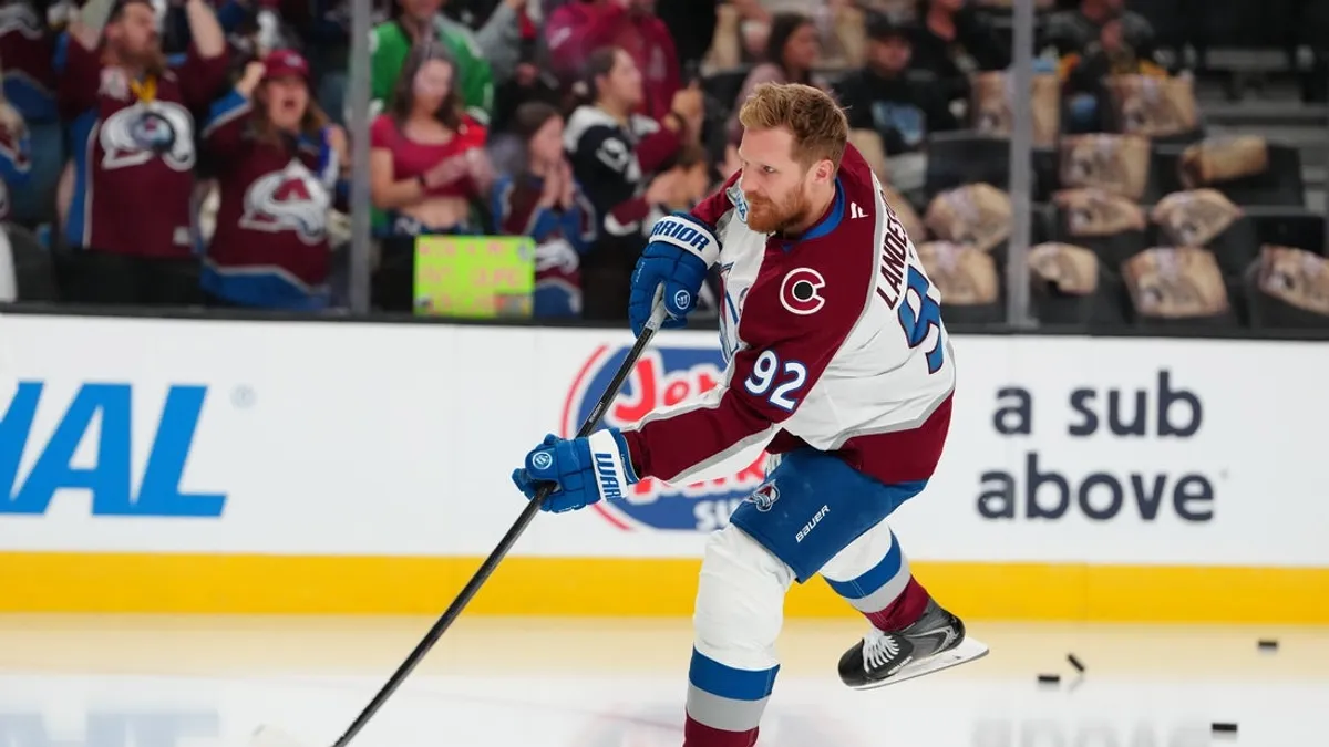 Gabriel Landeskog, do Avs, ganha o Troféu Masterton e o Prêmio Messier de Liderança