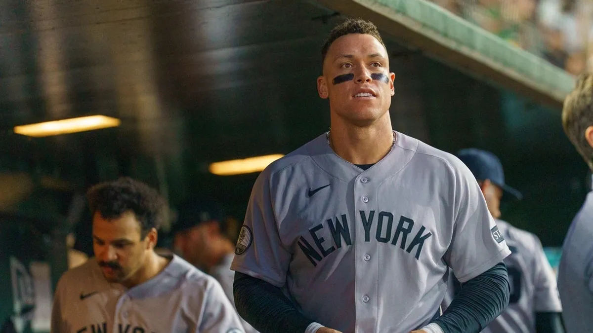 Yankees colocam Aaron Judge em IL, lembrou Spencer Jones