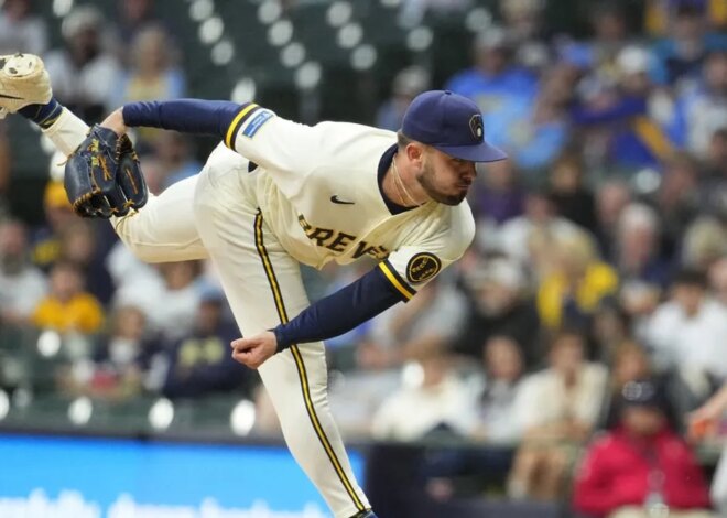 Os apaziguadores dos Brewers, DL Hall e Grant Anderson, saem lesionados