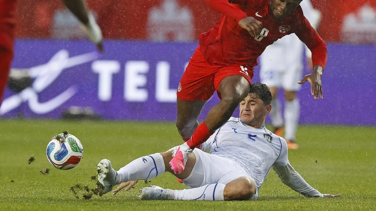 Relatório: Ismael Kone do Canadá (febre) falta ao treino