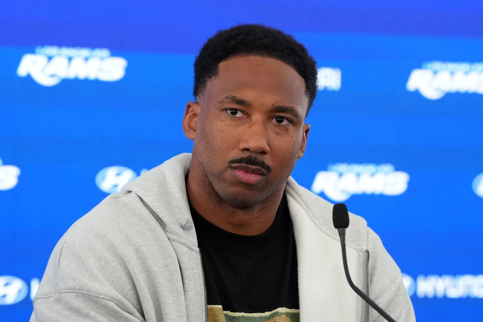 Myles Garrett recebeu más notícias de US$ 20 milhões depois de ser negociado com Rams