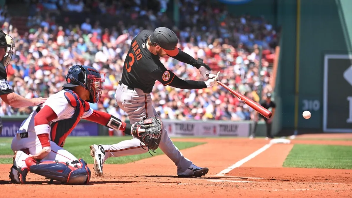 Orioles tenta permanecer quente na estreia contra Blue Jays
