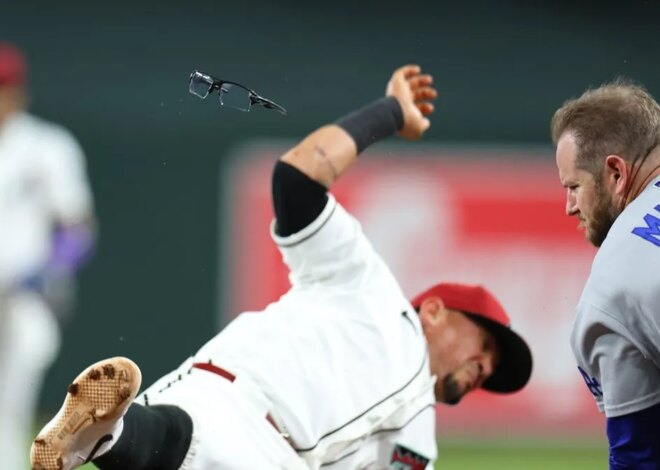 Diamondbacks derrotam Dodgers no home run de Ketel Marte