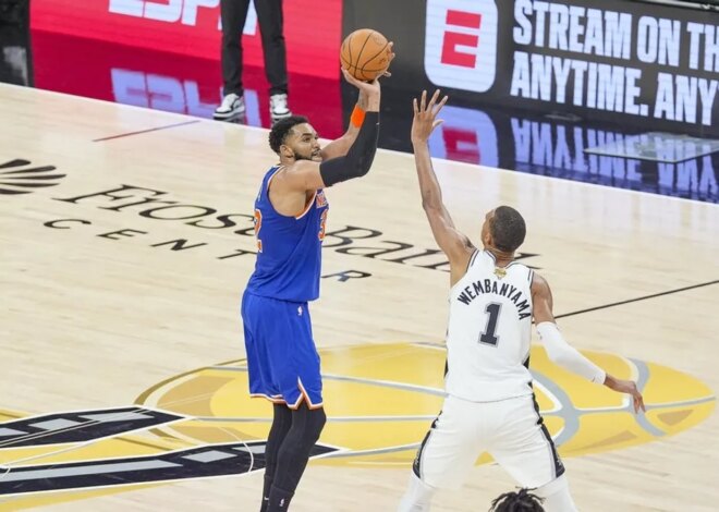 Jalen Brunson e Knicks vencem e voltam para casa com vantagem de 2 a 0 nas finais