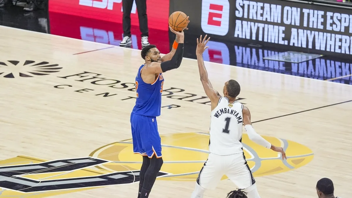 Jalen Brunson e Knicks vencem e voltam para casa com vantagem de 2 a 0 nas finais