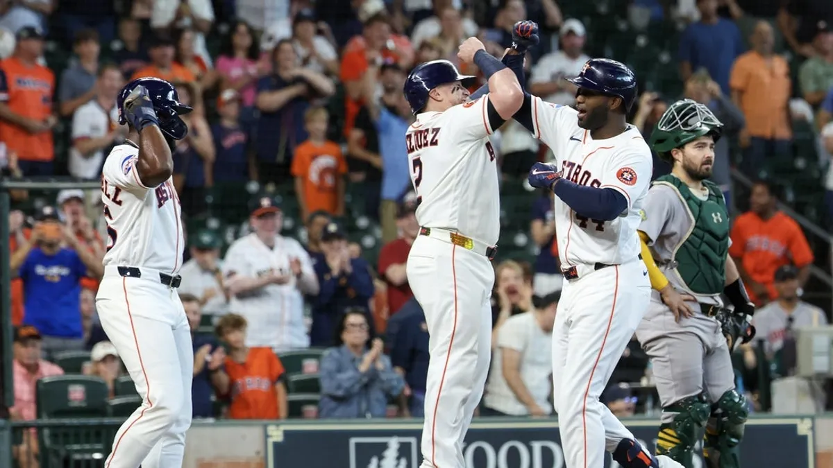 O golpe de Yordan Alvarez leva os Astros a uma grande vitória sobre os A’s