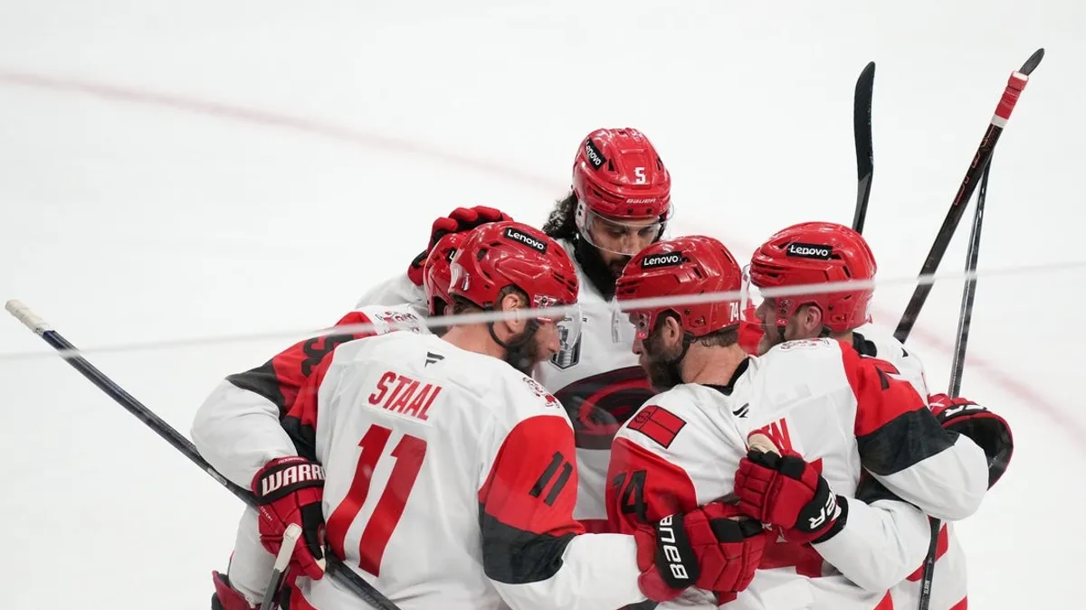 Os cavaleiros pretendem acalmar Jordan Staal de Canes no jogo 5 crucial