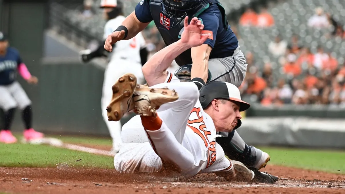 Randy Arozarena chega em 10º para levar os Mariners à frente dos O’s