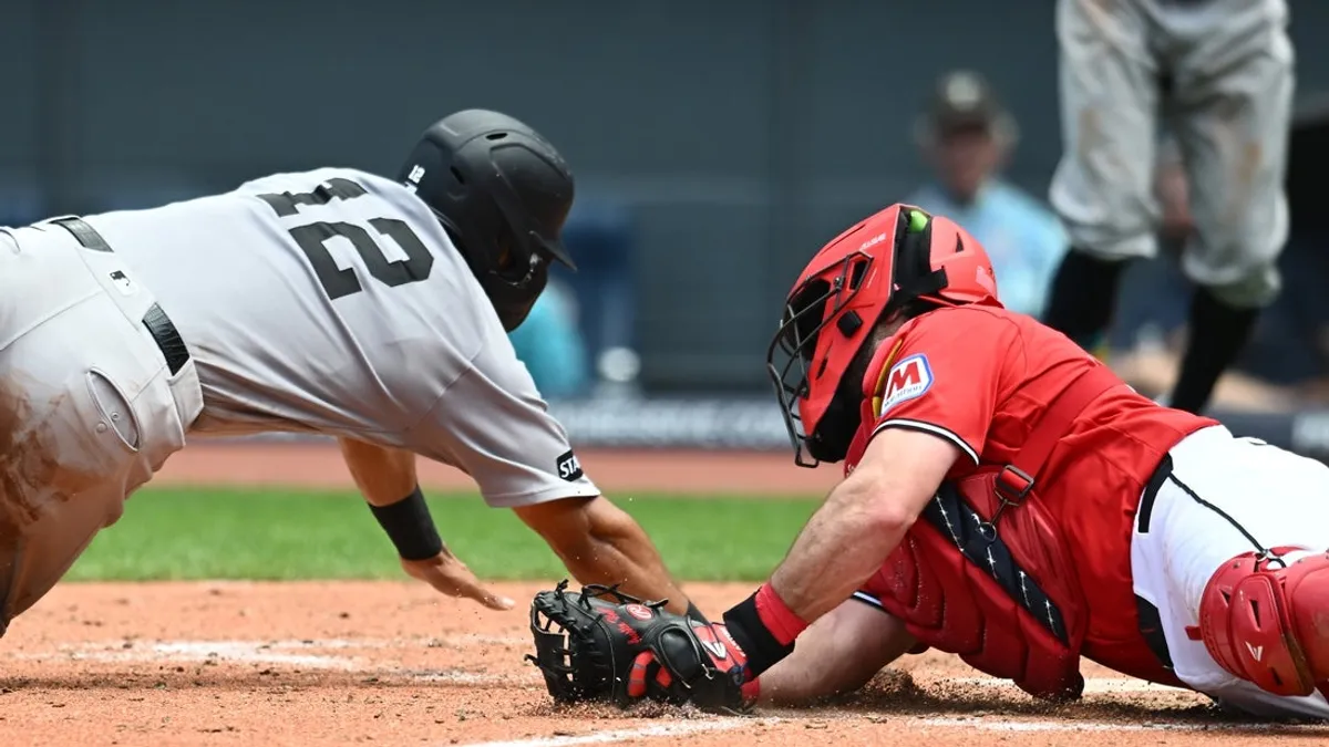 Carlos Rodon, dos Yanks, continua com sucesso contra os Guardians na raspagem