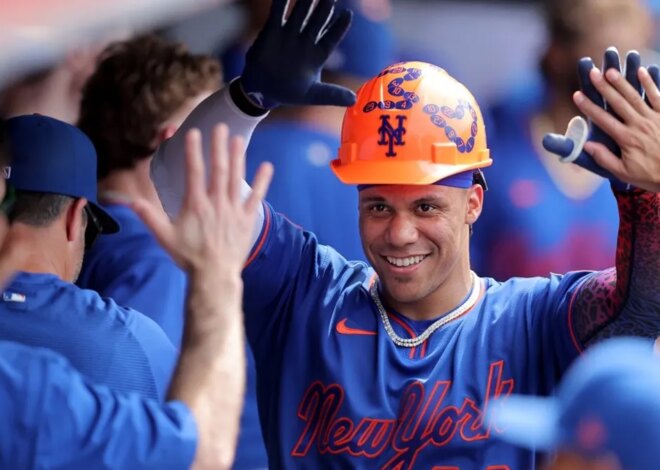 Juan Soto trabalha para virar a esquina no set aberto do Mets contra o Braves