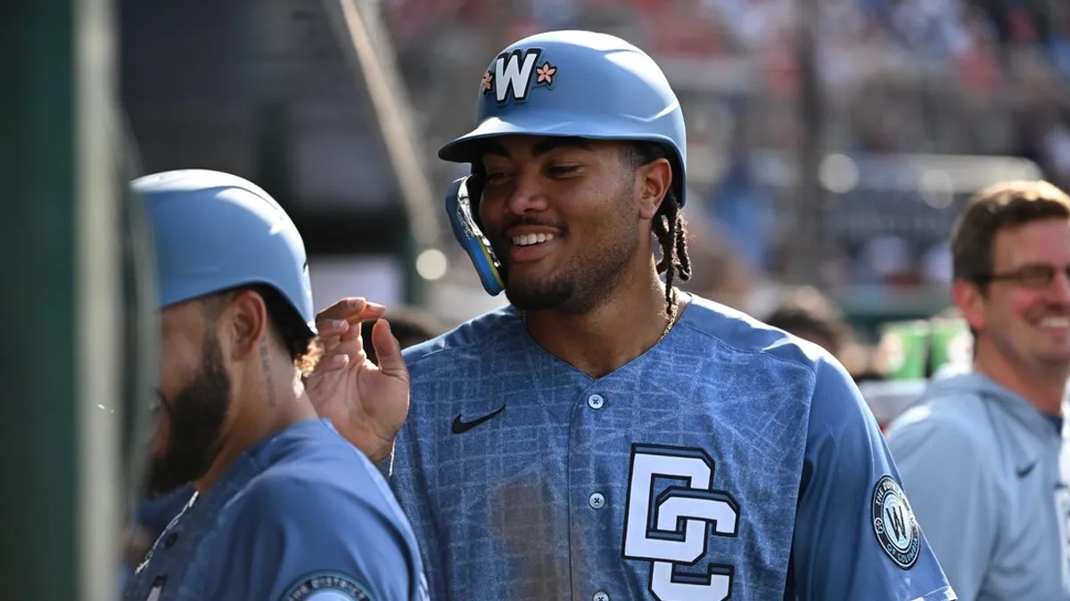 Os Royals podem desacelerar os Nationals, o escaldante James Wood?