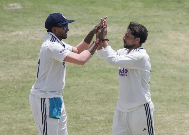 Kuldeep Yadav leva 2 postigos em 2 bolas para registrar uma vitória histórica no teste IND vs AFG 2026 [Watch]