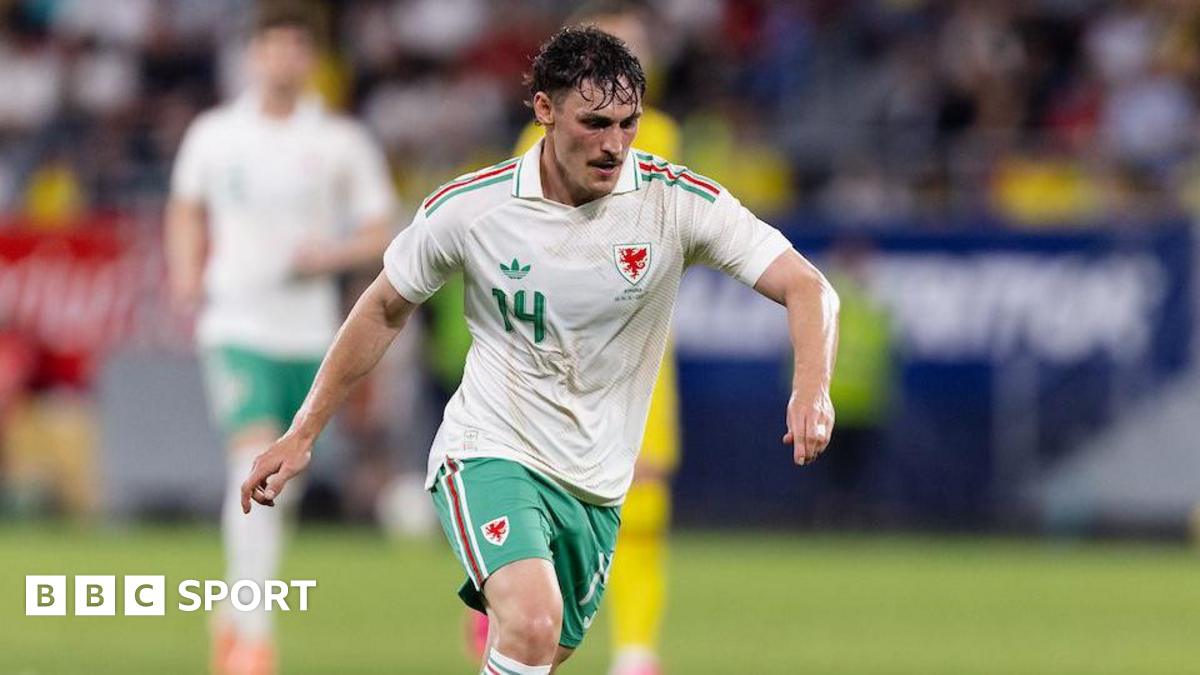 Connor Roberts: O zagueiro do País de Gales e do Burnley valorizará mais a carreira após um ano ‘drenante’