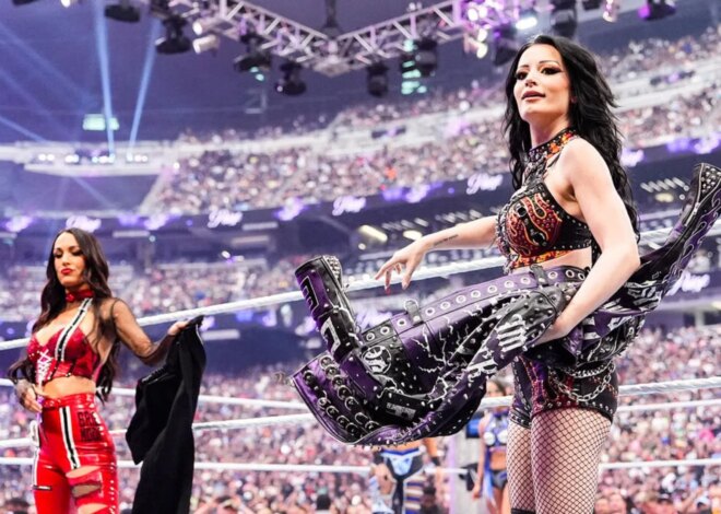 Desafiantes do Women’s Tag Team Championship reveladas no WWE SmackDown; ataque massivo