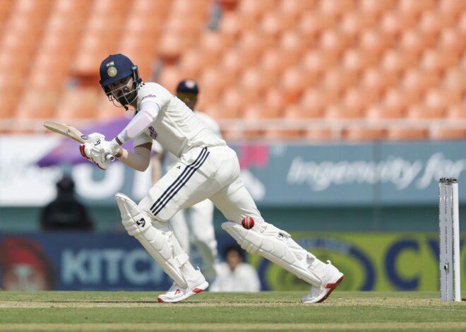 Shubman Gill incrédulo quando KL Rahul sai logo após atingir 100 no teste IND vs AFG 2026 [Watch]