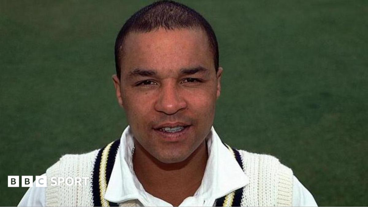 Keith Piper: O ex-guarda-postigo de Warwickshire morre aos 56 anos