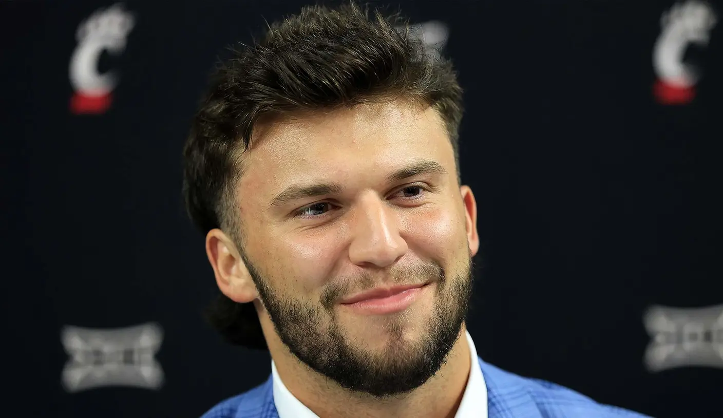 O que saber após a transferência de tecnologia do Texas QB Brendan Sorsby vence liminar contra NCAA