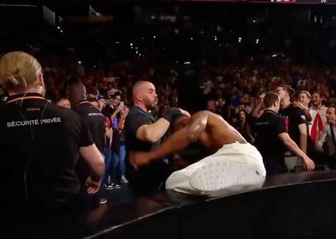 Grande estrela da WWE avança em King of the Ring após final caótico do RAW