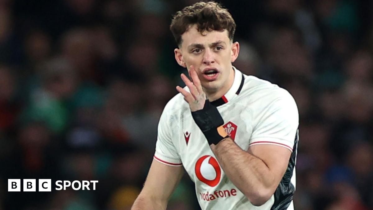 Louie Hennessey: Centro de Bath perderá os jogos de verão do País de Gales devido a uma lesão no ombro