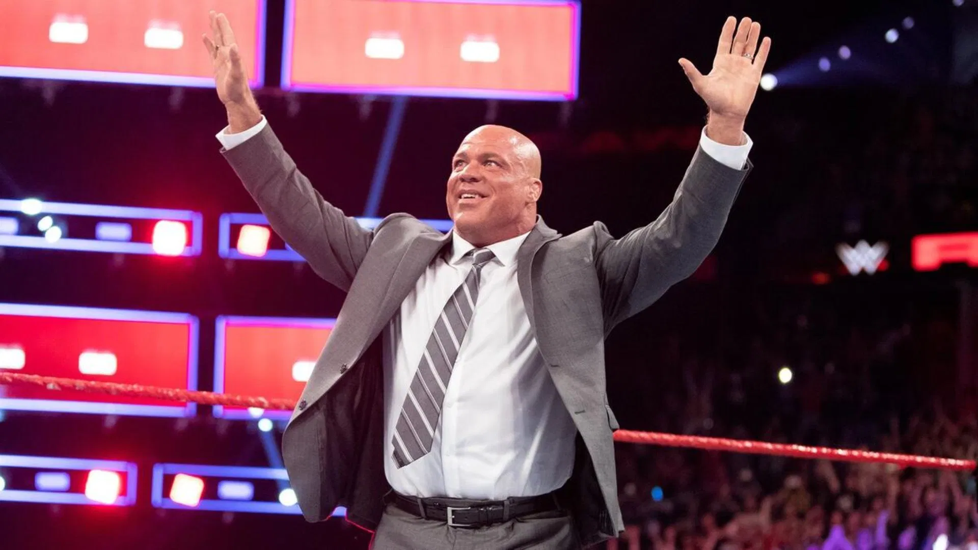 A lenda diz que a estrela recentemente retornada da WWE pode obter “o tipo de respeito de Kurt Angle”