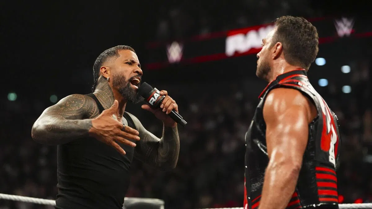 Jey Uso apresenta oficialmente um novo slogan no WWE RAW