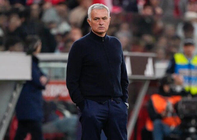 Real Madrid traz de volta o técnico José Mourinho para segunda passagem