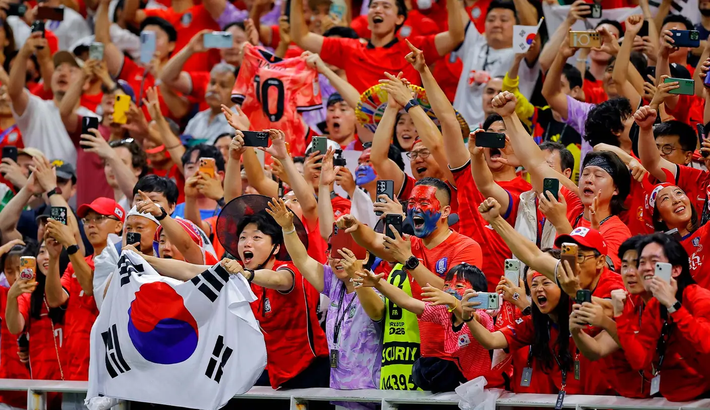 Tequila e ‘Gangnam Style’: torcedores sul-coreanos da Copa do Mundo curtindo o México