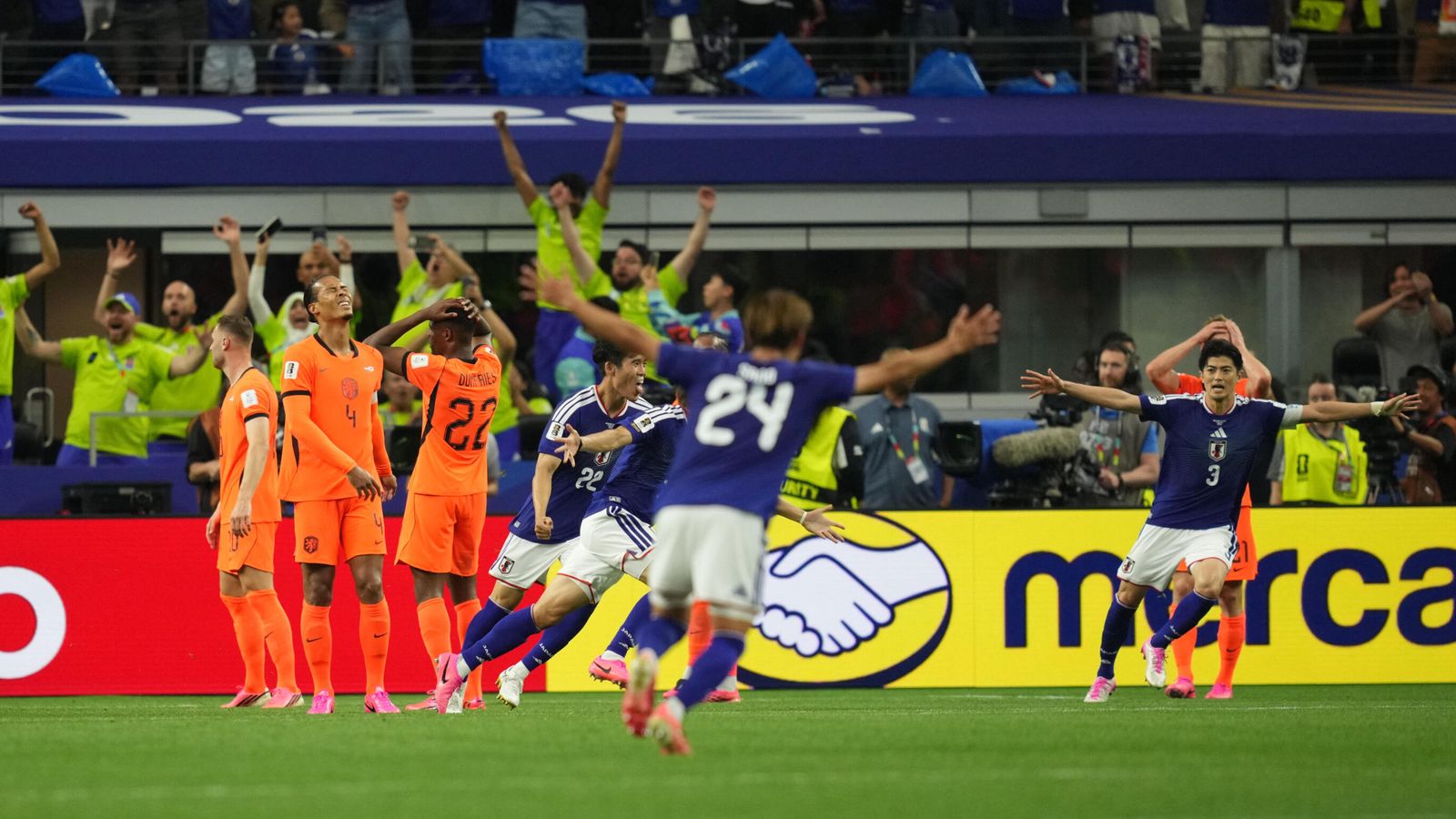Holanda 2 – 2 Japão