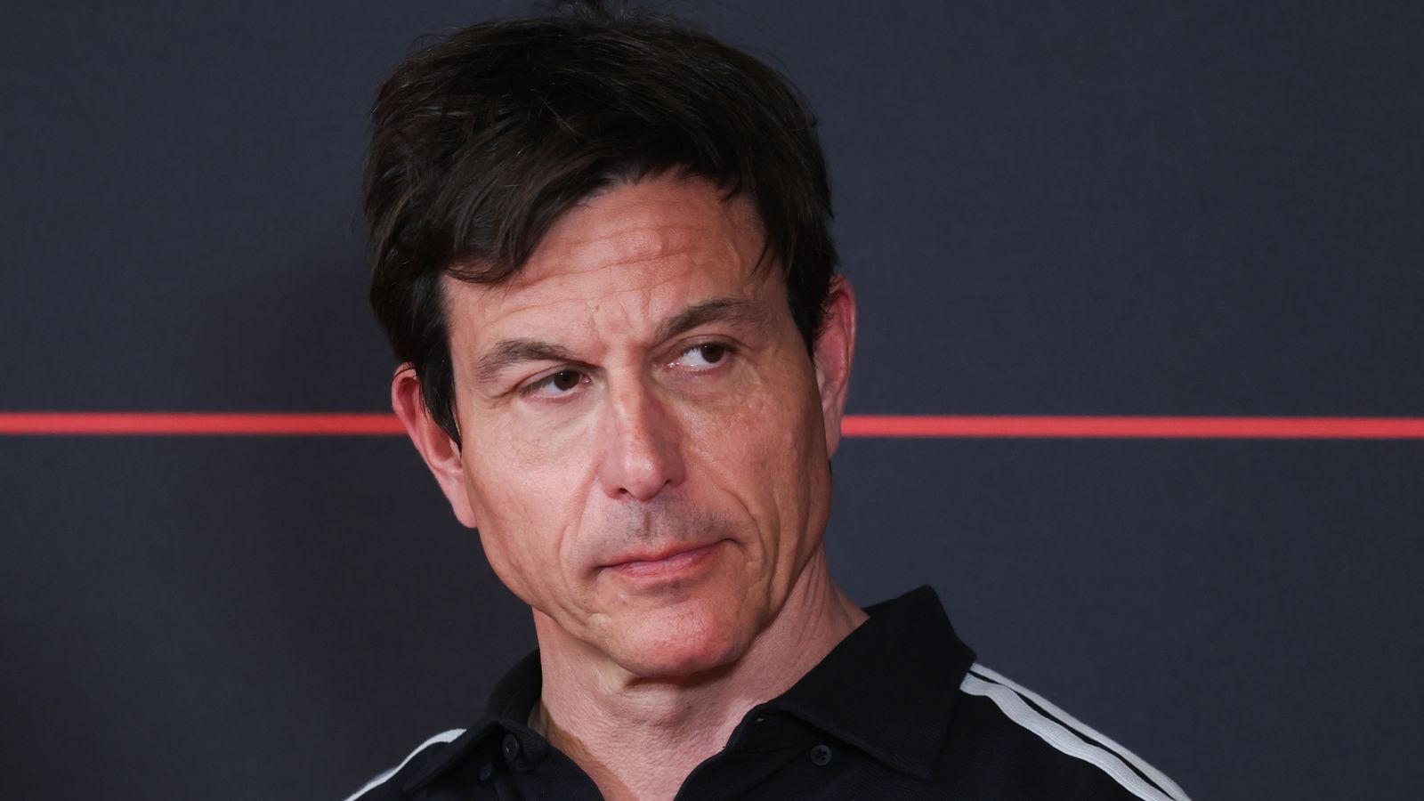 Toto Wolff: O chefe da equipe Mercedes diz que Silver Arrows ‘não pode competir por um campeonato’ com problemas de falta de confiabilidade da unidade de potência | Notícias F1