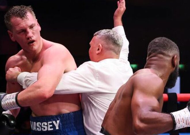 Cheavon Clarke se recupera de dois knockdowns para parar Jack Massey após thriller de peso cruzado em Bournemouth | Notícias de boxe