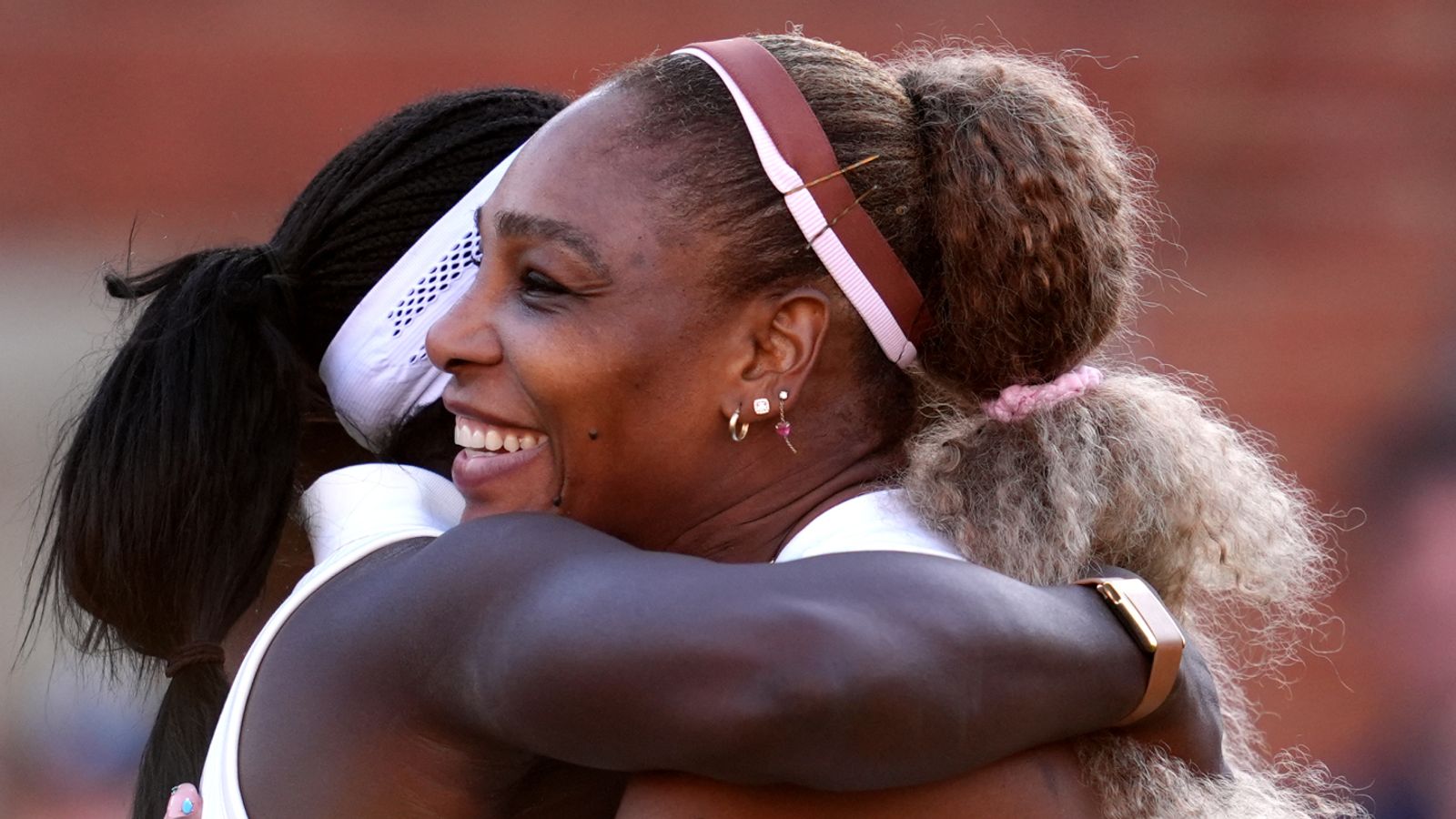 Queen’s Club: Serena Williams presta homenagem à parceira Victoria Mboko depois que lesão encerrou campanha ‘especial’ de duplas | Notícias sobre tênis