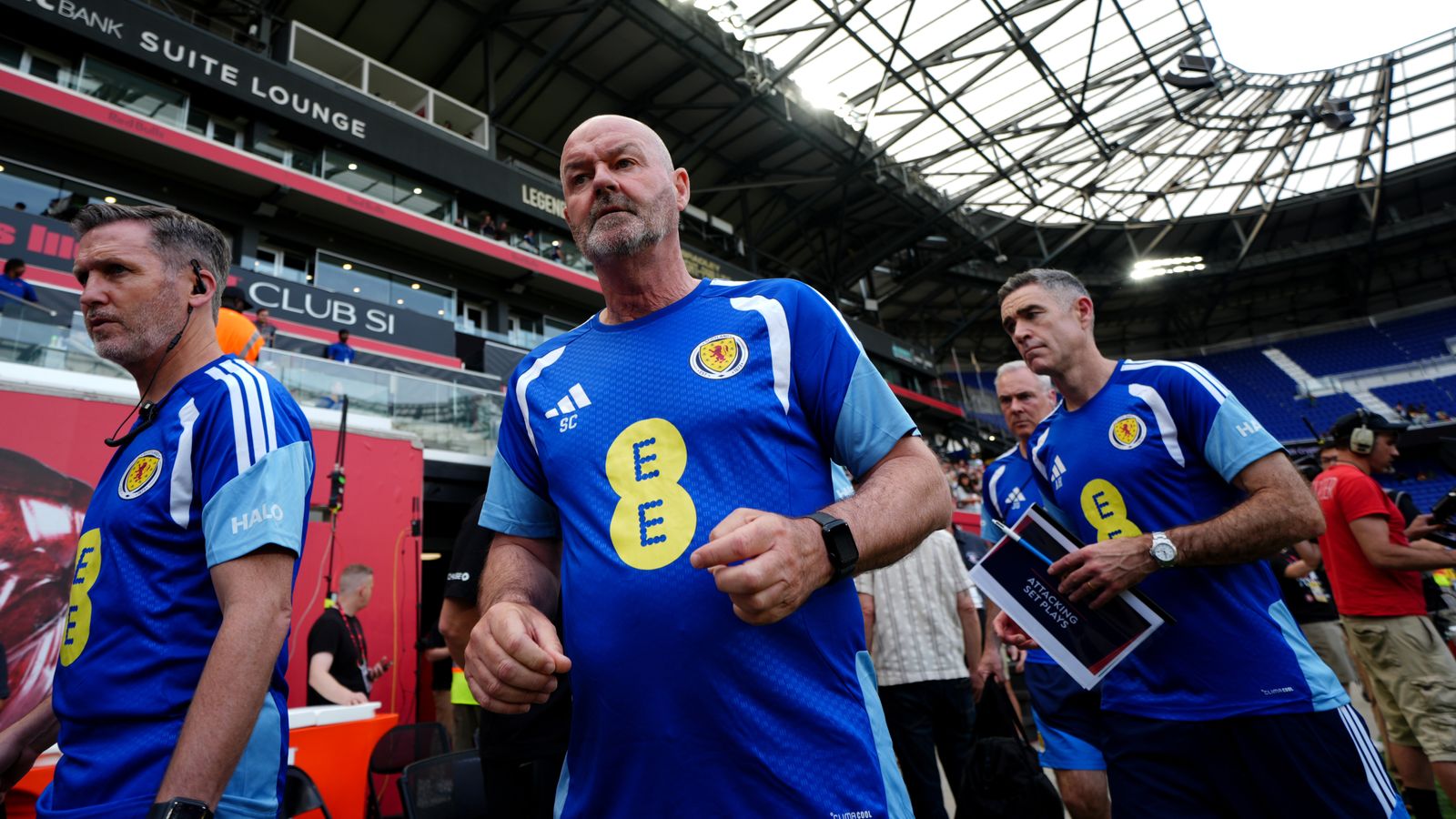 Escócia: Steve Clarke tem ‘problemas fantásticos’ em termos de seleção antes da estreia na Copa do Mundo | Notícias de futebol