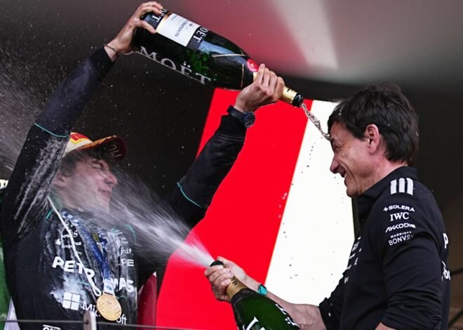 O chefe da Mercedes, Toto Wolff, revela desconforto ao se juntar a Kimi Antonelli no pódio de Mônaco em meio à contínua angústia de George Russell | Notícias F1