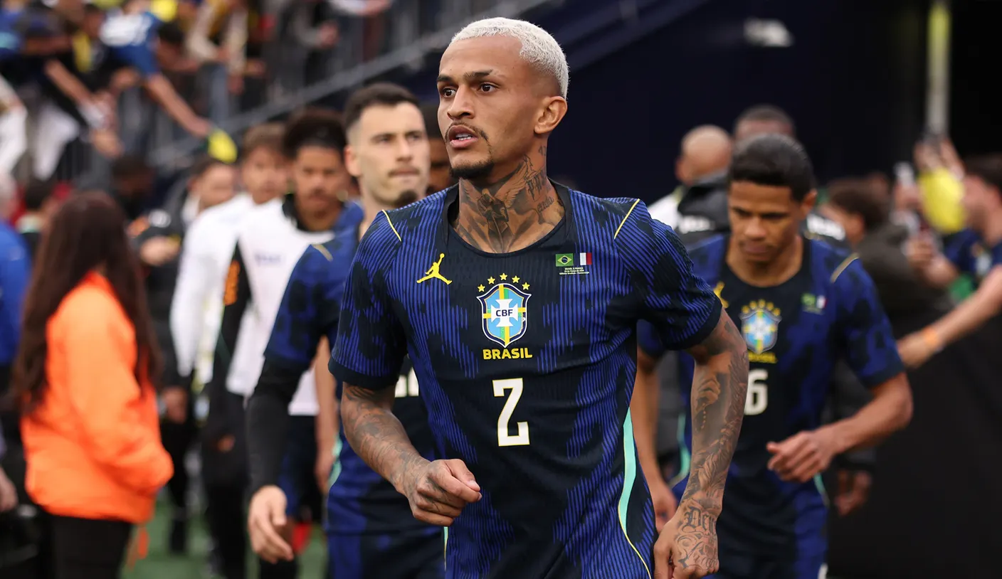 Wesley, lateral-direito brasileiro, perderá a Copa do Mundo devido a lesão e Éderson é nomeado substituto