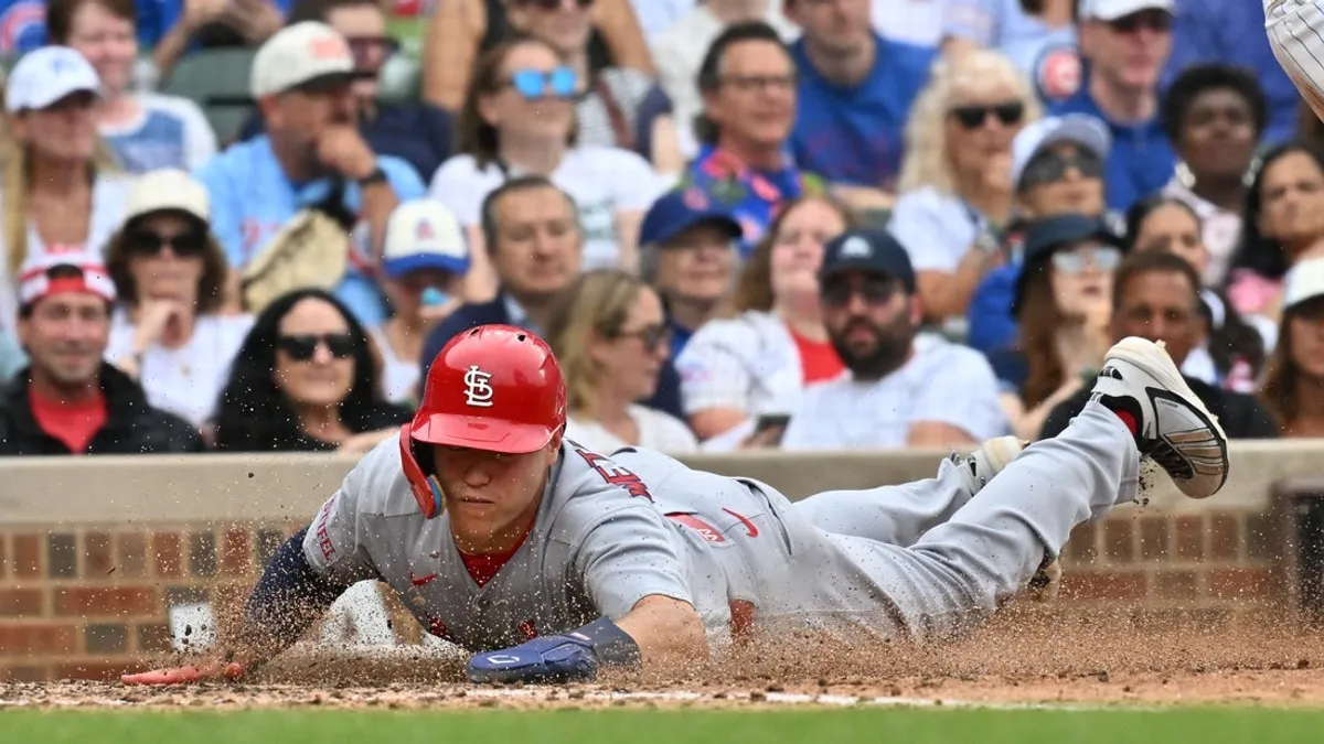Cardinals 2B JJ Wetherholt concorda em extensão relatada de US$ 112,5 milhões