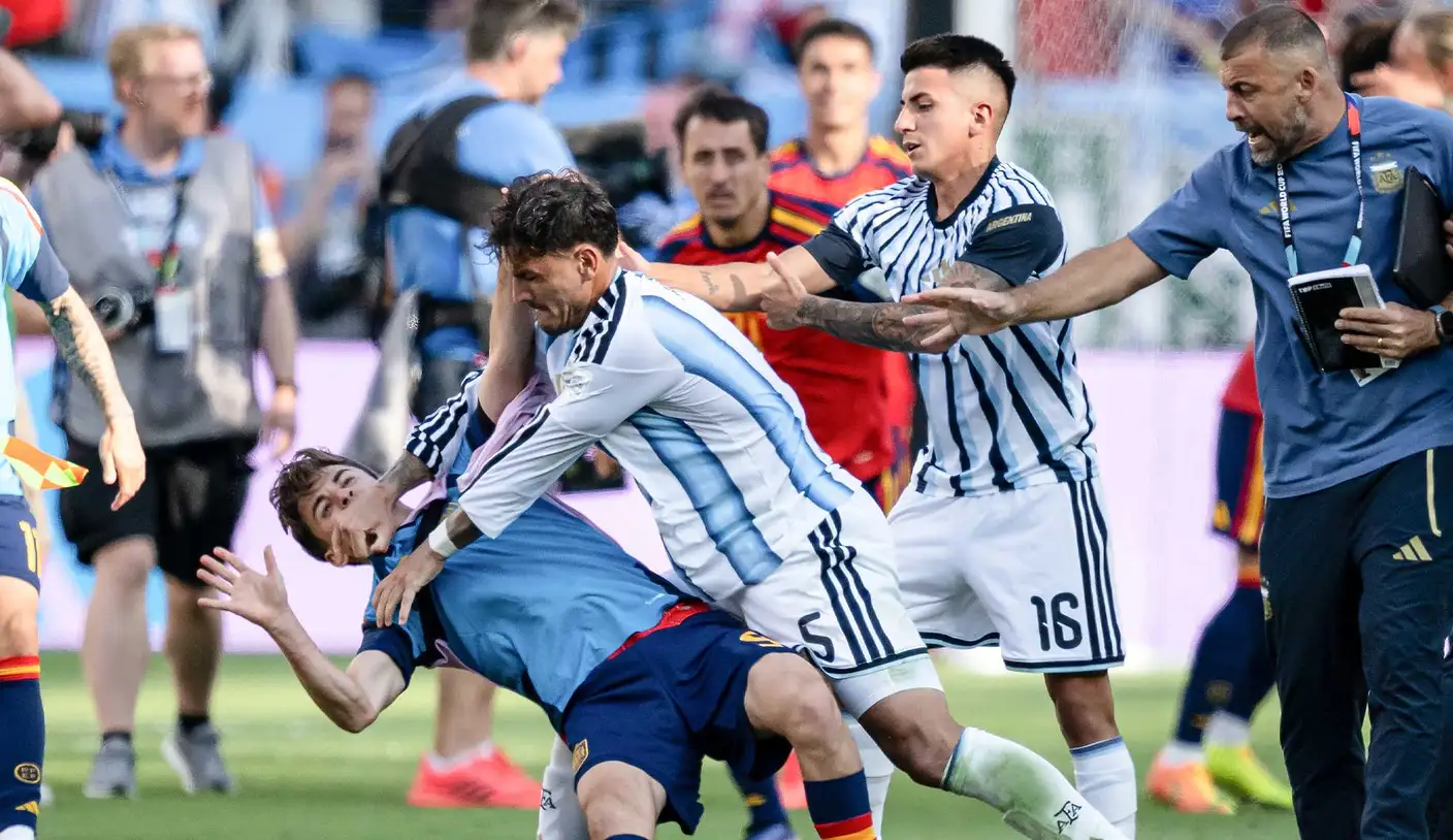 FIFA investiga briga pós-jogo entre jogadores da Argentina e da Espanha